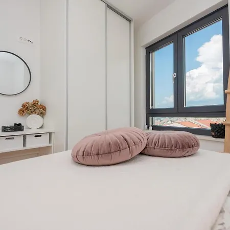 Appartement Awesome In With Wifi *